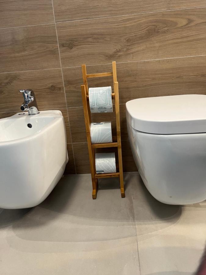 Wanda Bleisure Apartment เนเปิลส์ ภายนอก รูปภาพ